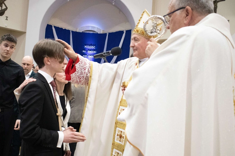 Bierzmowanie w Słopnicach Dolnych