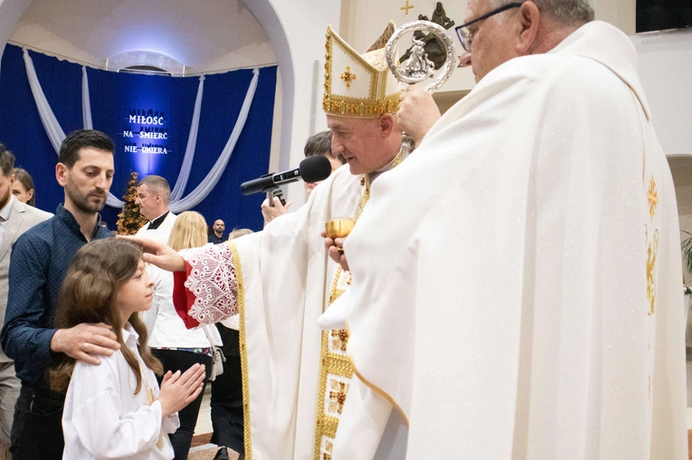 Bierzmowanie w Słopnicach Dolnych