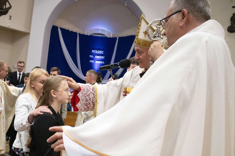 Bierzmowanie w Słopnicach Dolnych