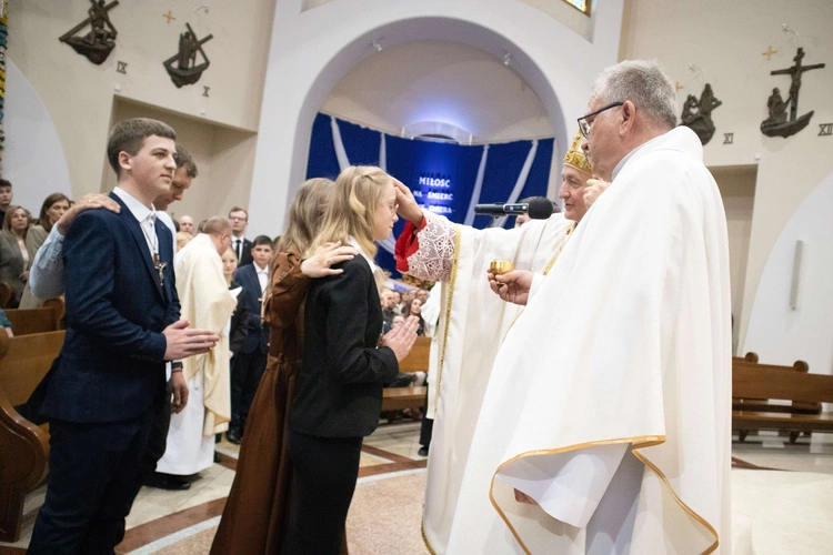 Bierzmowanie w Słopnicach Dolnych