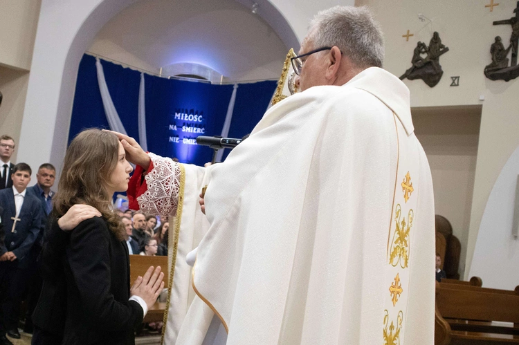 Bierzmowanie w Słopnicach Dolnych