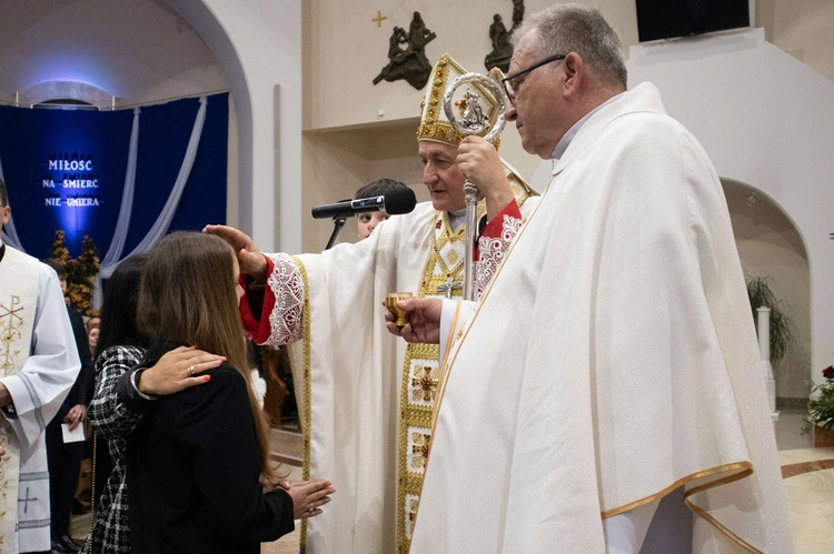 Bierzmowanie w Słopnicach Dolnych