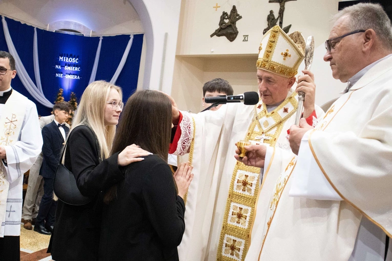 Bierzmowanie w Słopnicach Dolnych