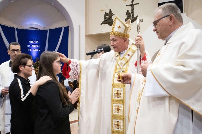 Bierzmowanie w Słopnicach Dolnych