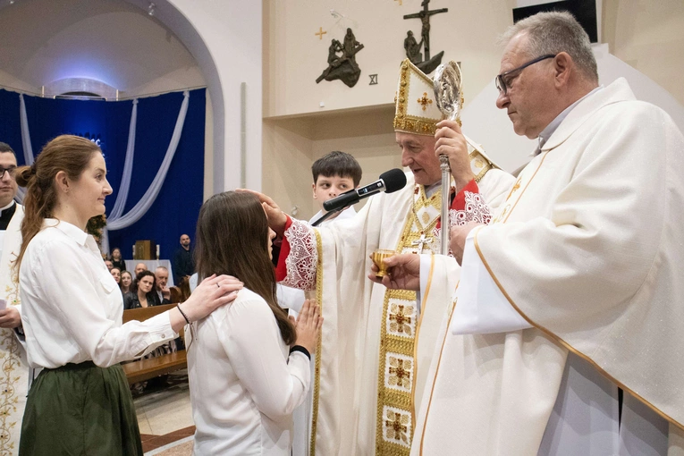 Bierzmowanie w Słopnicach Dolnych