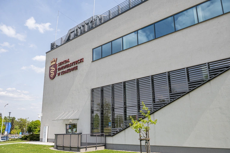 Nie żyje lekarz zaatakowany przez pacjenta w Szpitalu Uniwersyteckim w Krakowie