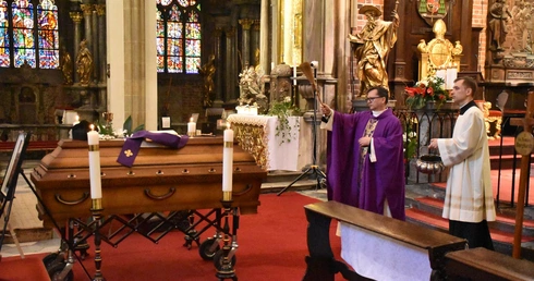 Pożegnanie ks. Tomasza Burghardta
