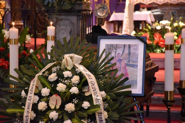 Pożegnanie ks. Tomasza Burghardta