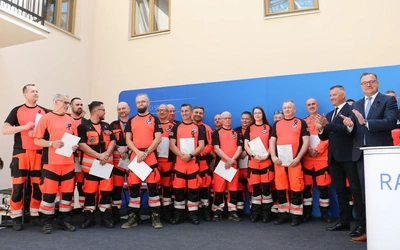 Certyfikaty wręczali Radosław Witkowski i Rafał Rajkowski.