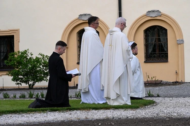 Jubileuszowa pielgrzymka kapłanów do sanktuarium św. Jacka