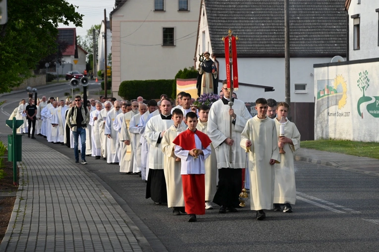 Jubileuszowa pielgrzymka kapłanów do sanktuarium św. Jacka
