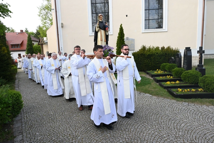 Jubileuszowa pielgrzymka kapłanów do sanktuarium św. Jacka