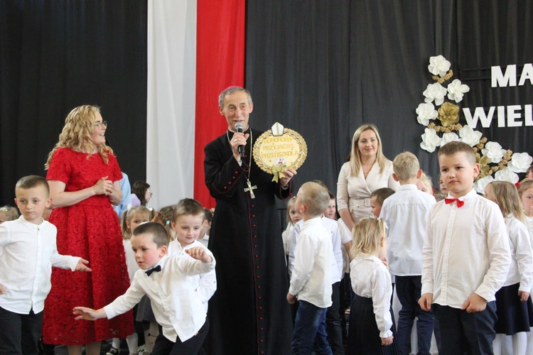 Tymowa. Święty Mikołaj patronem przedszkola 