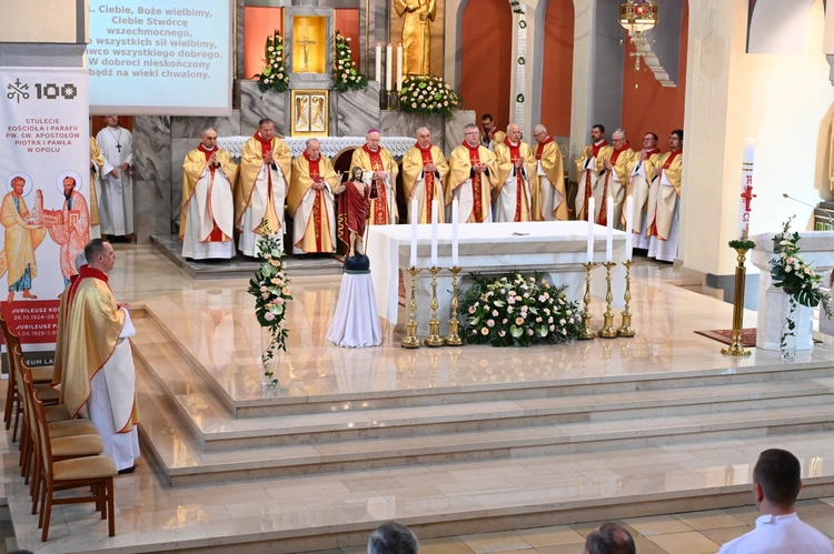 100-lecie parafii Świętych Apostołów Piotra i Pawła w Opolu