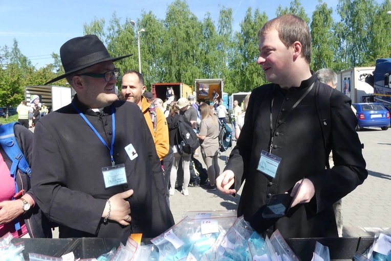 Pielgrzymi łagiewniccy dają świadectwo wiary - 2025