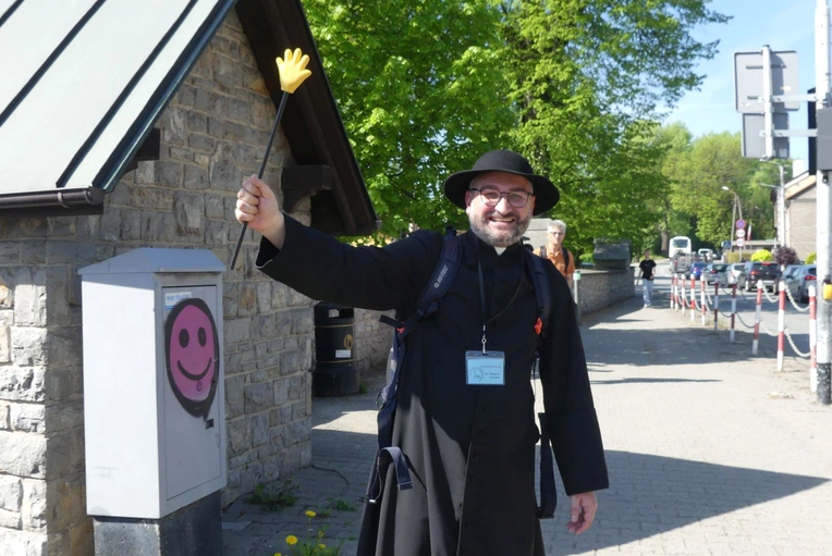 Pielgrzymi łagiewniccy dają świadectwo wiary - 2025