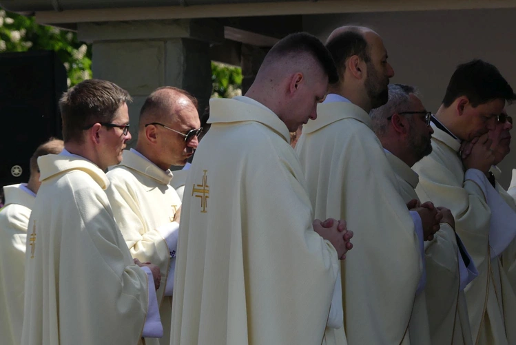 Msza św. pielgrzymów łagiewnickich w Hałcnowie - 2025