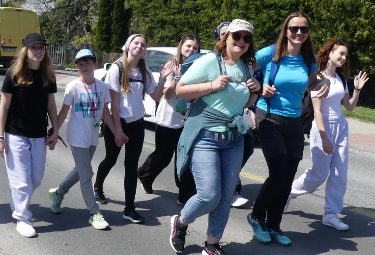 1. Grupa św. Faustyny w drodze do Łagiewnik - 2025