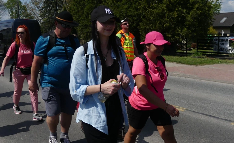 2. Grupa bł. Ks. Michała Sopoćki w drodze do Łagiewnik - 2025