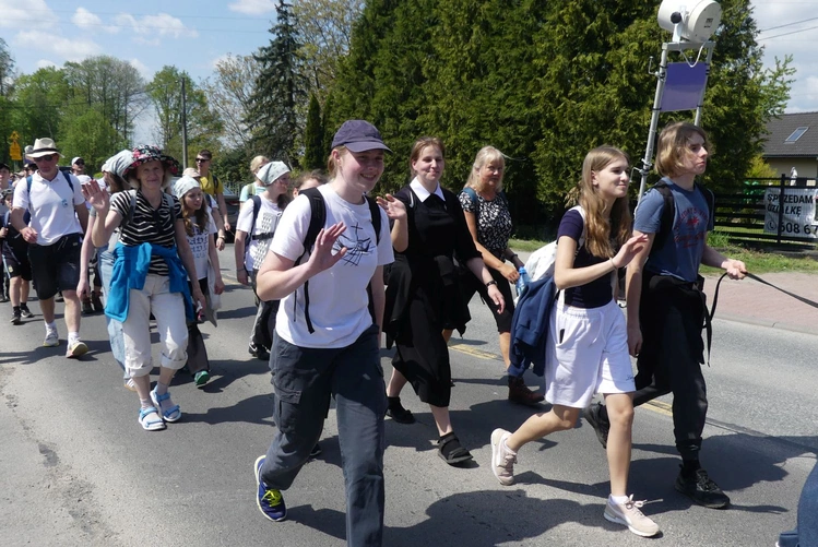 2. Grupa bł. Ks. Michała Sopoćki w drodze do Łagiewnik - 2025