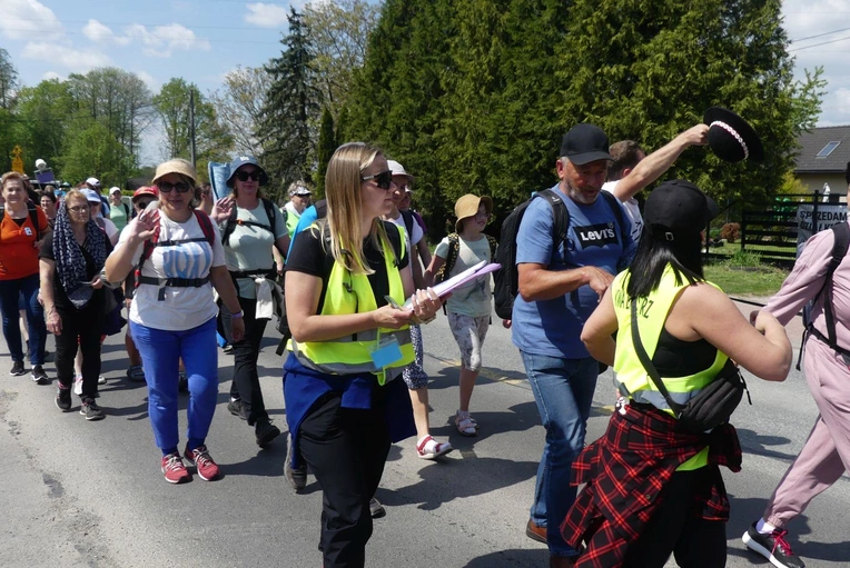 2. Grupa bł. Ks. Michała Sopoćki w drodze do Łagiewnik - 2025