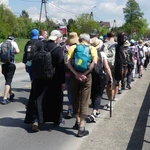 4. Grupa św. abp. Józefa Bilczewskiego w drodze do Łagiewnik - 2025