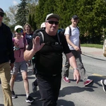 7. Grupa św. Brata Alberta w drodze do Łagiewnik - 2025