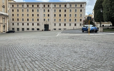 Dom św. Marty, Watykan