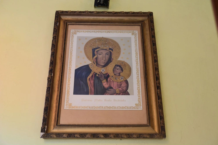 Parafia NMP Królowej Polski w Ostrowie