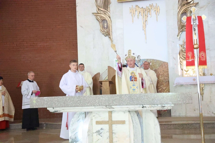 Konsekracja w Świniarsku
