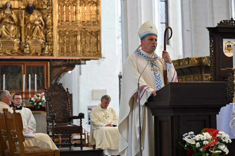 Liturgia 3 maja w bazylice Mariackiej