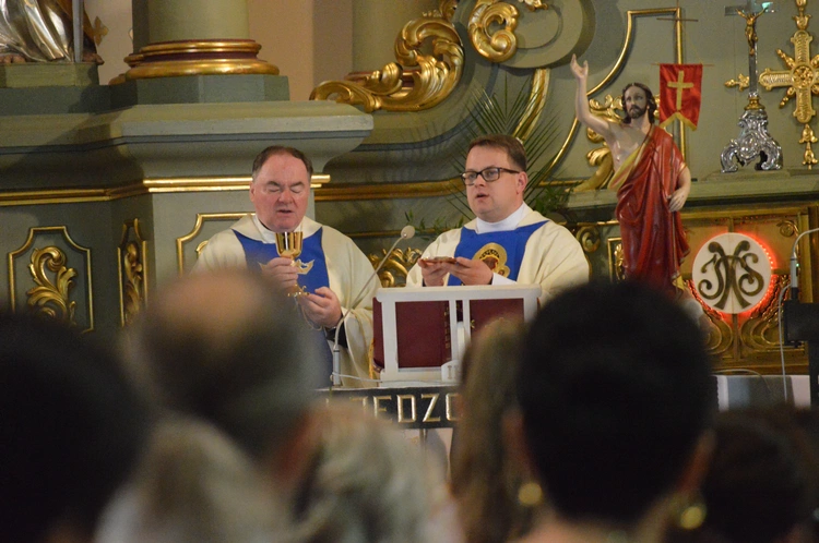 Pielgrzymka szensztacka - Eucharystia i wymarsz pielgrzymów