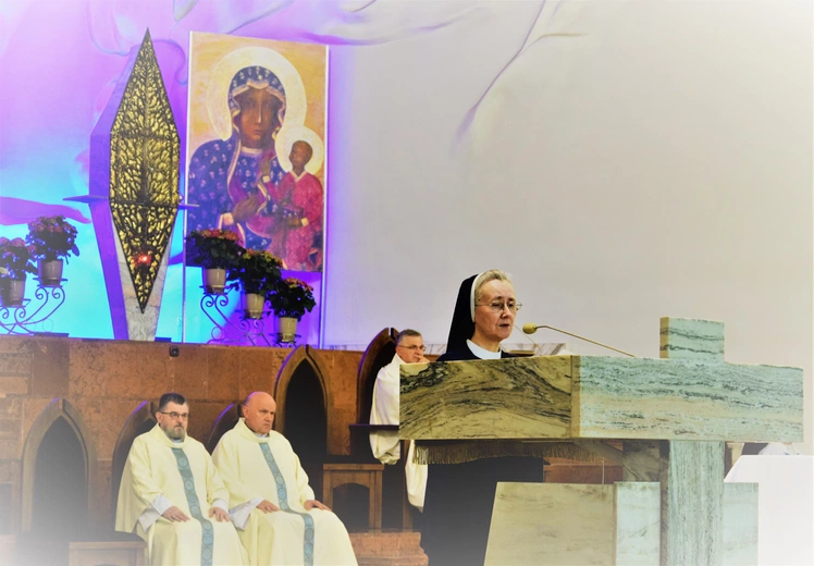 Testament z krzyża i historii - 3 Maja w parafii ludzi pracy