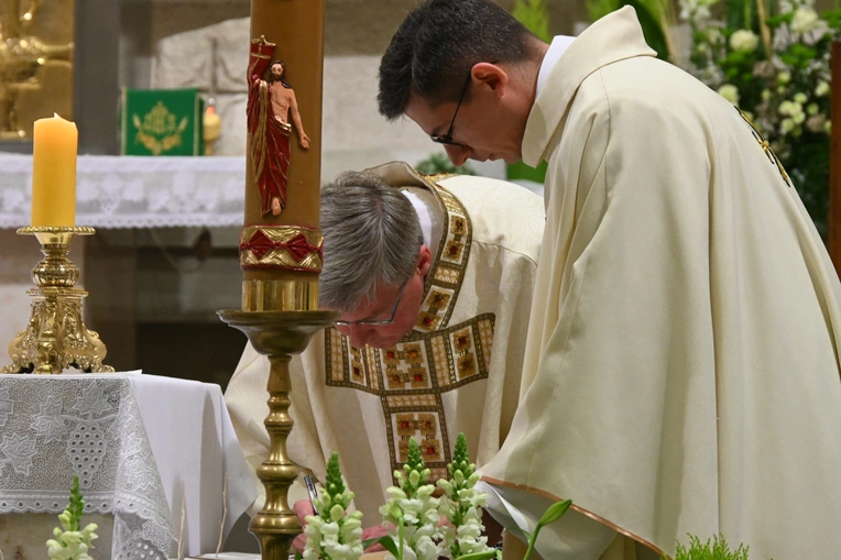 Instalacja nowego proboszcza w parafii NSPJ w Nowym Targu