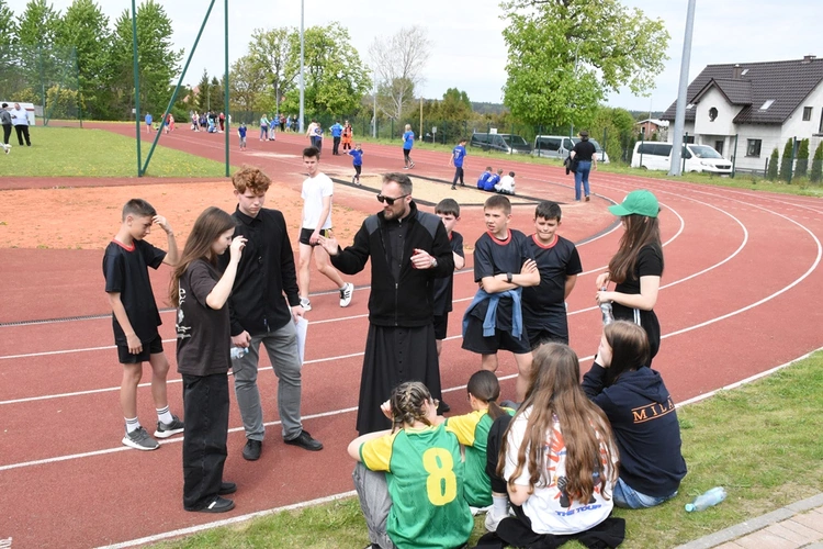 30. Mini Emaus