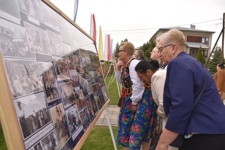 100 lat parafii w Krasnem-Lasocicach