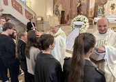 Bp Olszowski: Największe szczęście - widzieć, że życie przynosi dobre owoce