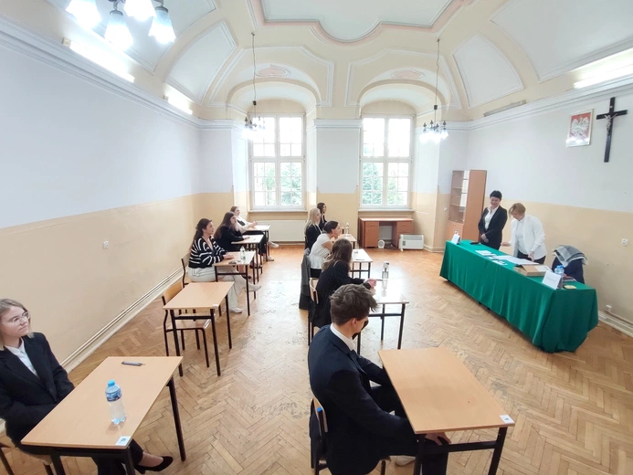 Legnica. Matura w KLO