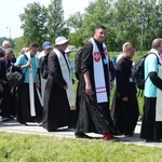 Piesi pielgrzymi u celu: w sanktuariach św. Jana Pawła II i Bożego Miłosierdzia w Łagiewnikach - 2025
