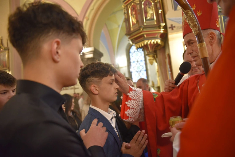 Bierzmowanie w Szczepanowie 2025