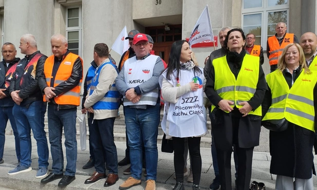 Katowice. Hutnicze związki zawodowe zapowiadają ogólnopolski protest