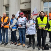 Katowice. Hutnicze związki zawodowe zapowiadają ogólnopolski protest
