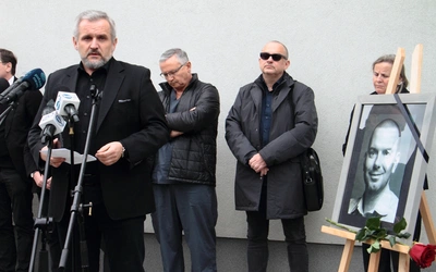Szpital Uniwersytecki w Krakowie dniem żałoby upamiętnił zamordowanego przed tygodniem dr. Tomasza Soleckiego
