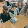Lektura pomaga w rozmowie o tym, co najważniejsze.