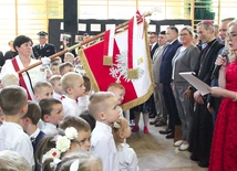 Ślubowanie maluchów zrobiło wrażenie na wszystkich.