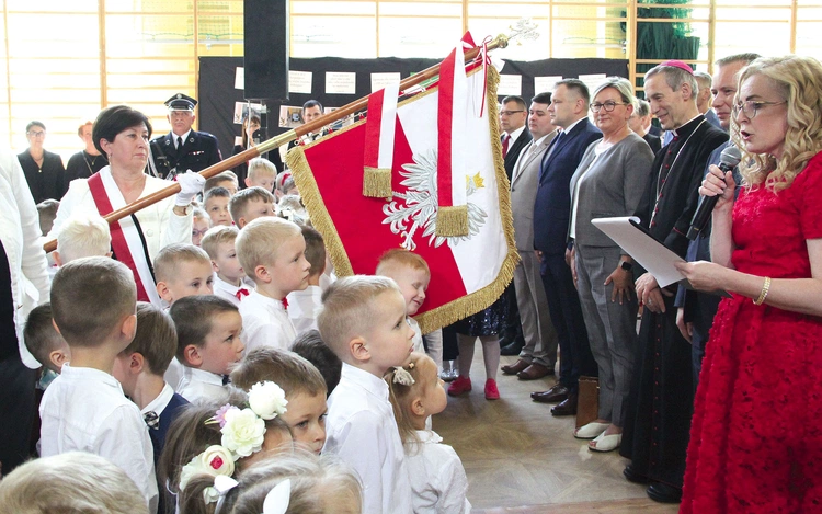 Ślubowanie maluchów zrobiło wrażenie na wszystkich.