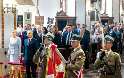 W Eucharystii uczestniczyła także para prezydencka.