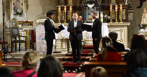 Przedsionek Raju wyruszył w kolejną podróż, tym razem średniowieczną