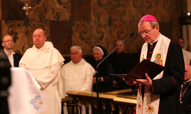 abp Tadeusz Wojda