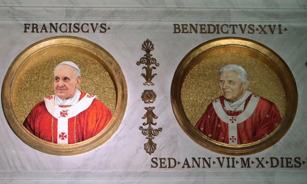 Leon XIV wcale nie musi naśladować swoich poprzedników